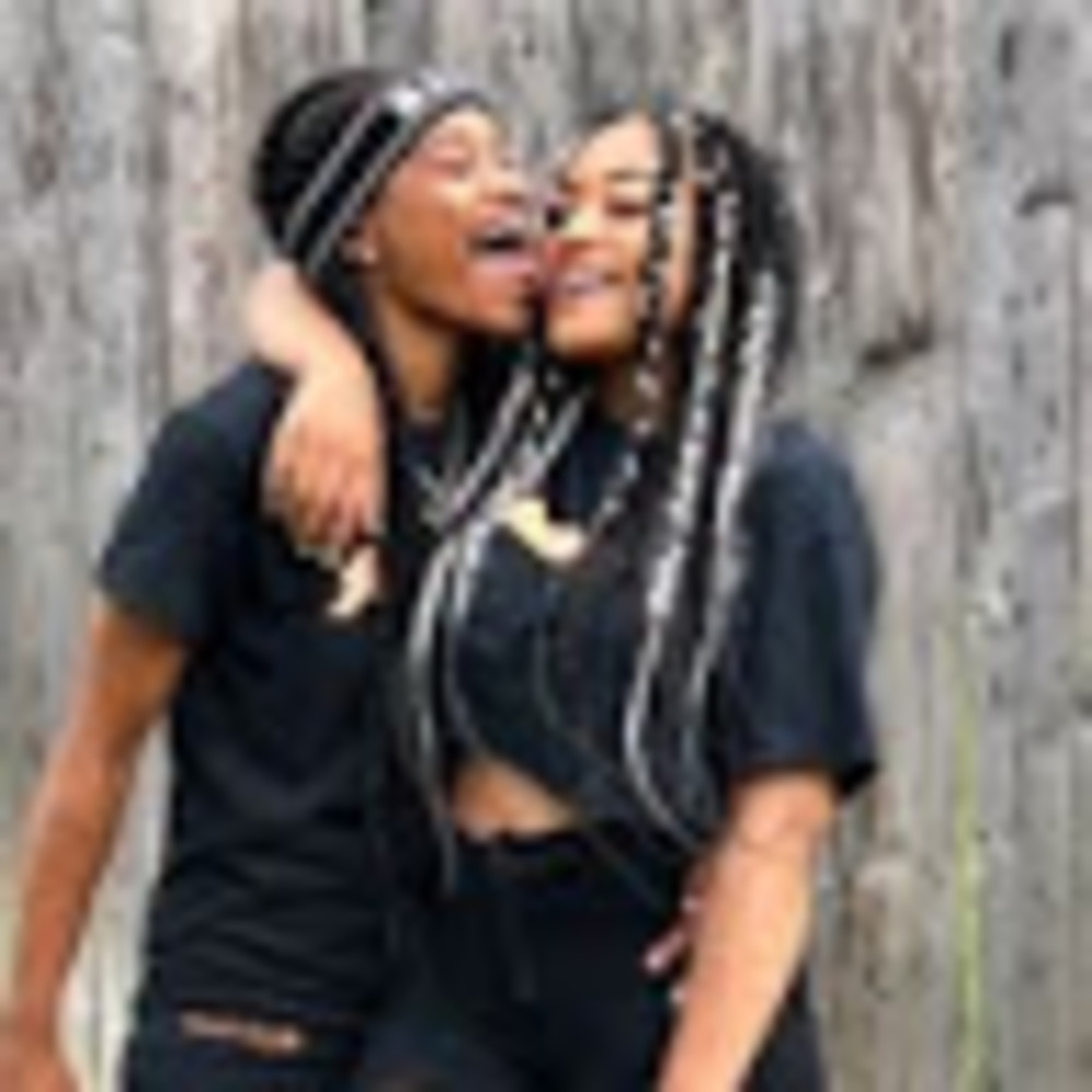 Meet your Posher, Sky